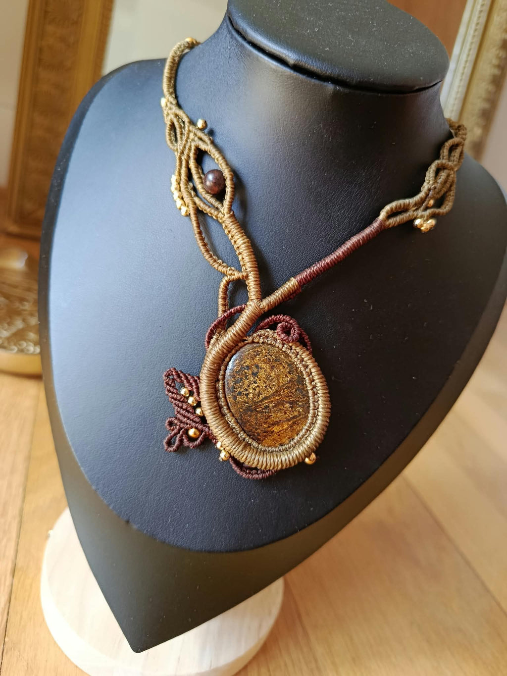 Collier Vinranke ( Bronzite)- pièce unique